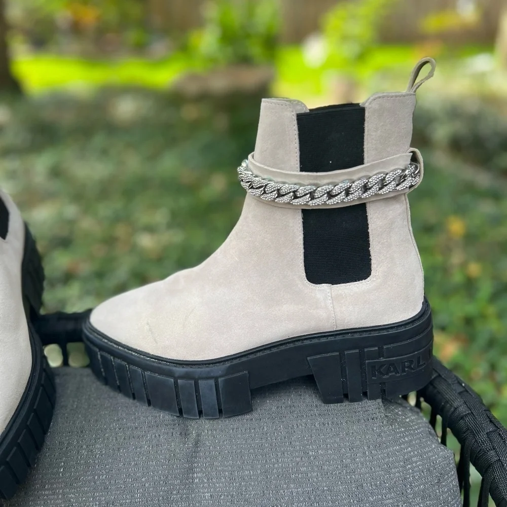 KARL LAGERFELD PARIS Riza Chain Platform Chelsea Boots